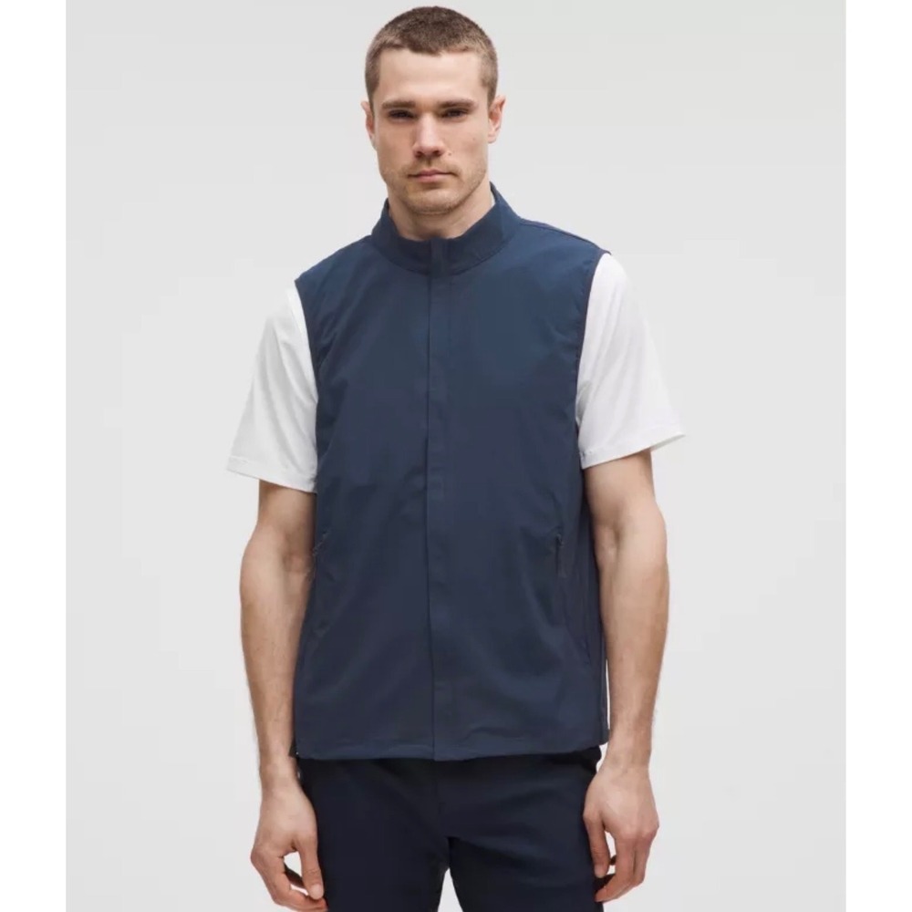 Lululemon Mens Windproof Full-Zip Golf Vest True Navy Luxtreme Size XL